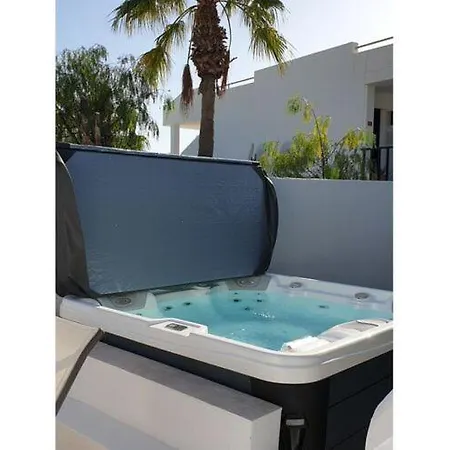 Del Sol Apartment